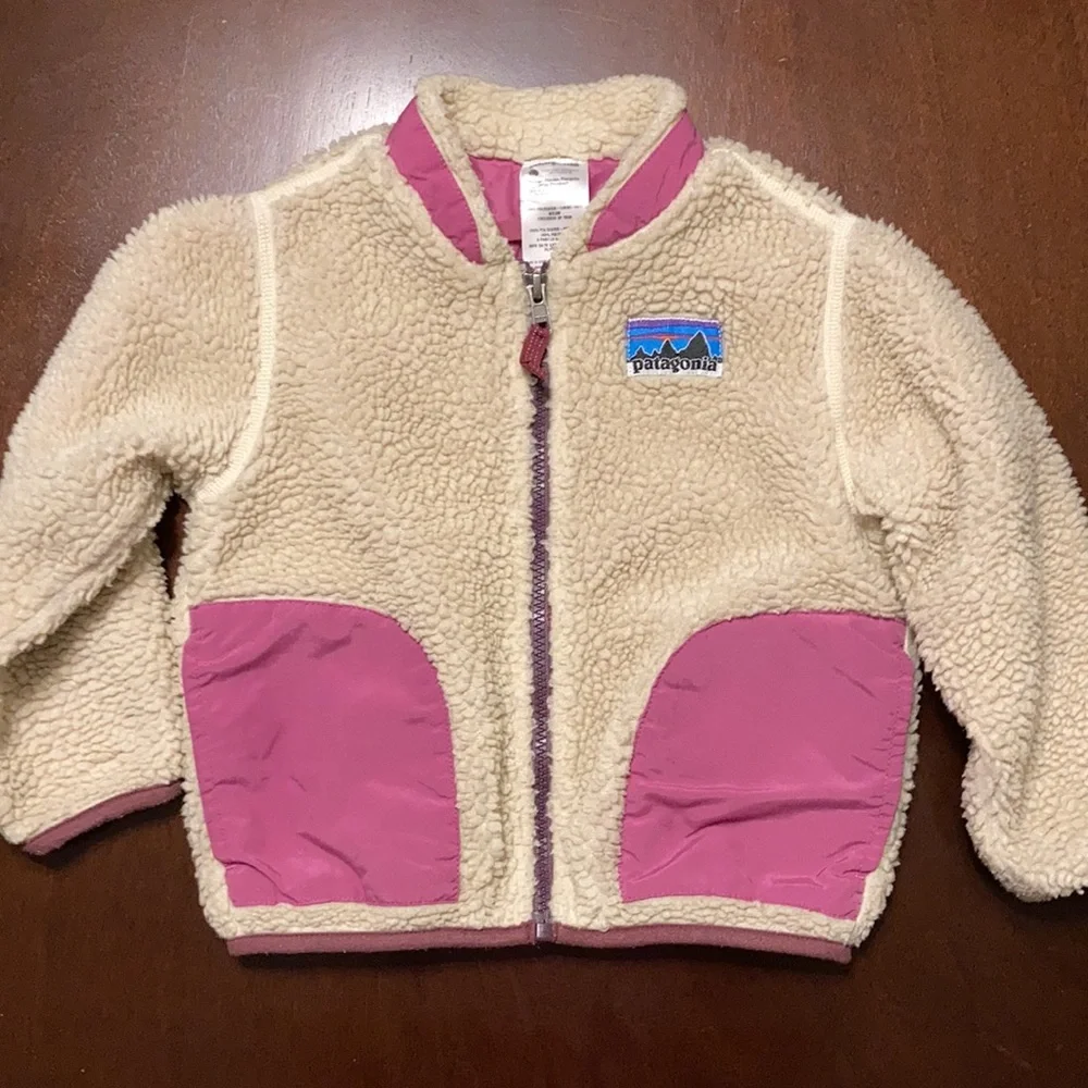Patagonia Kids Cream Sherpa Fleece Jacket with Pink Trim